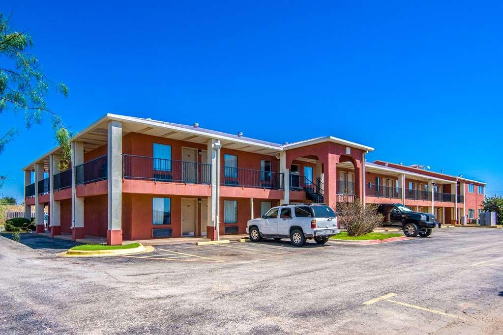 Econo Lodge Inn & Suites Sweetwater I-20 מראה חיצוני תמונה