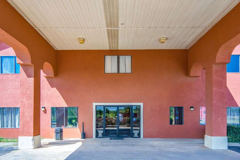 Econo Lodge Inn & Suites Sweetwater I-20 מראה חיצוני תמונה
