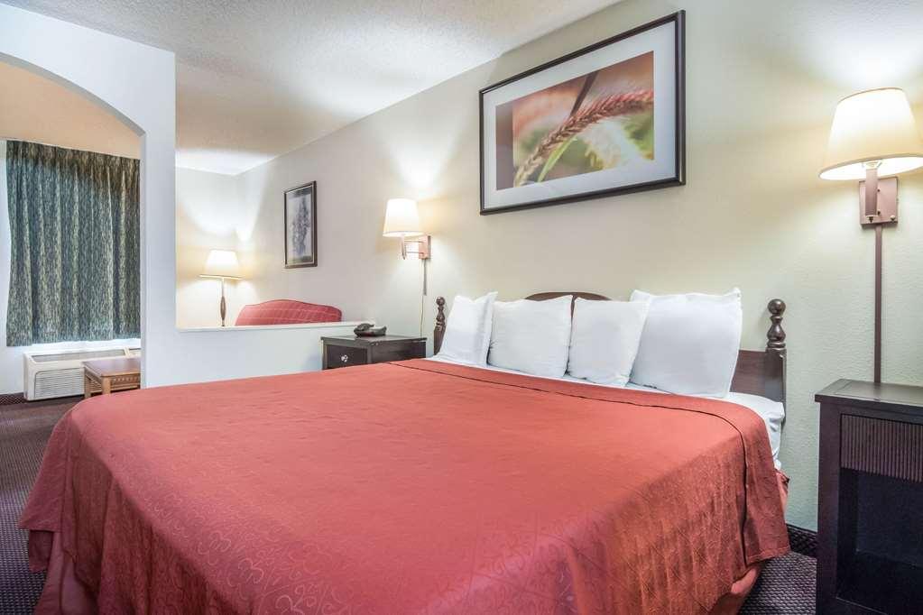 Econo Lodge Inn & Suites Sweetwater I-20 חדר תמונה