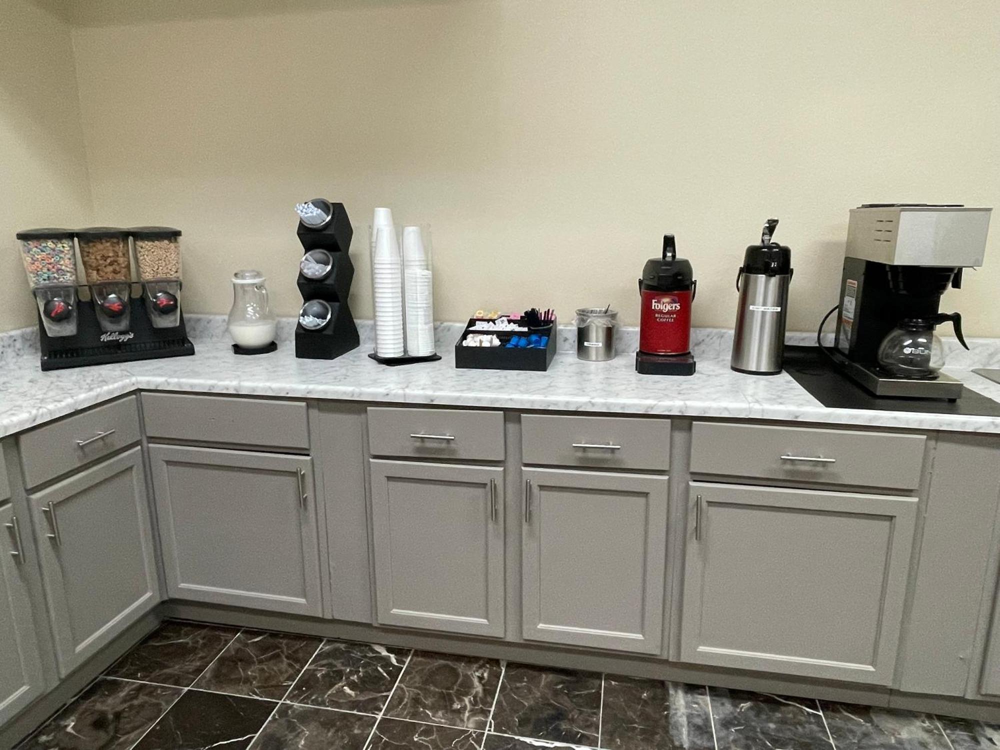 Econo Lodge Inn & Suites Sweetwater I-20 מראה חיצוני תמונה