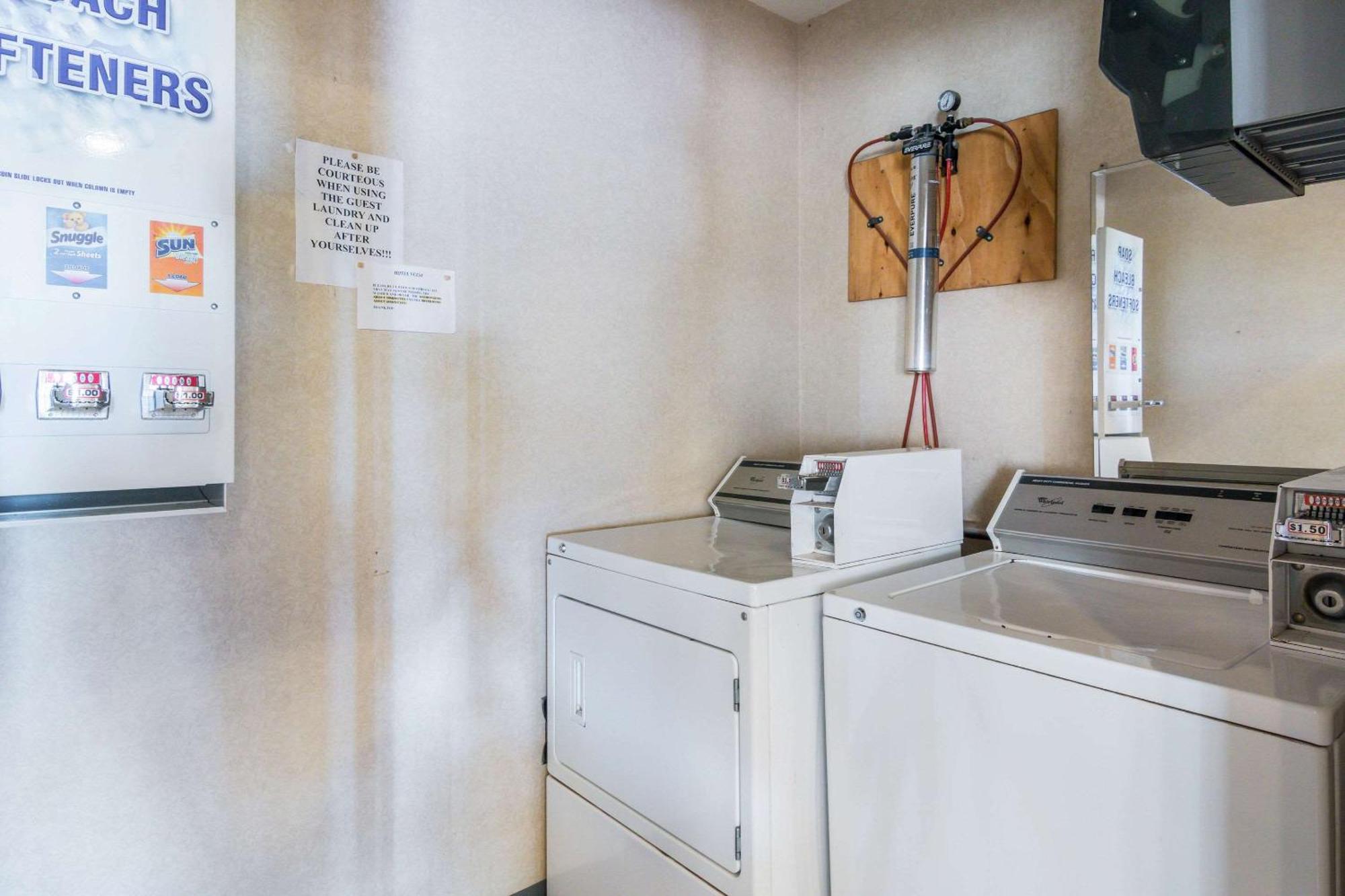 Econo Lodge Inn & Suites Sweetwater I-20 מראה חיצוני תמונה
