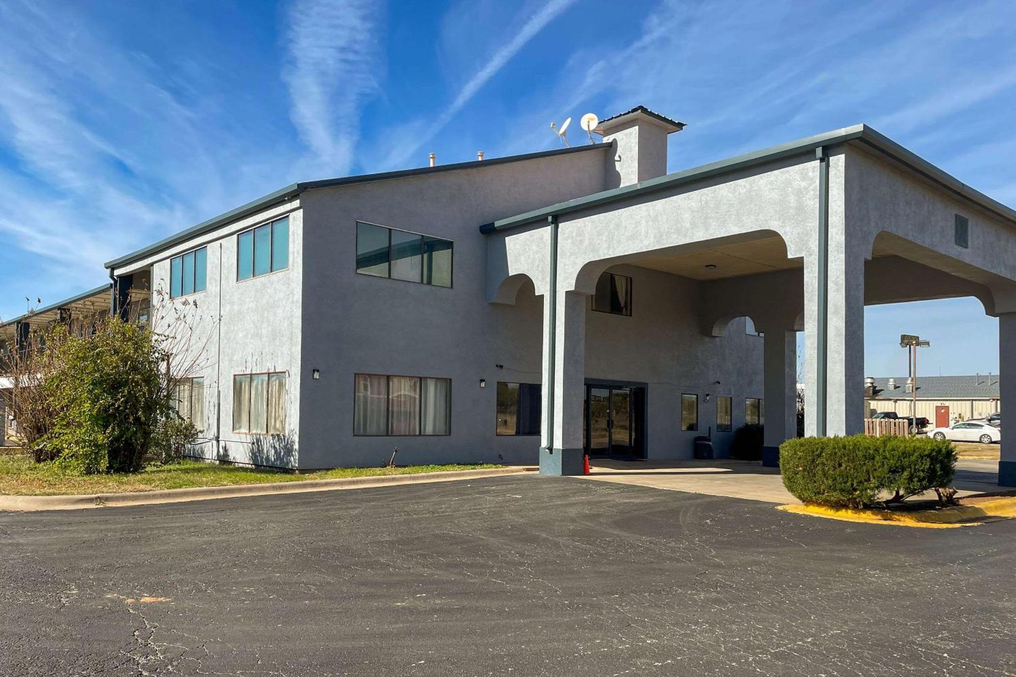 Econo Lodge Inn & Suites Sweetwater I-20 מראה חיצוני תמונה